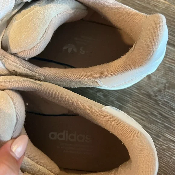 Adidas Campus Sneakers - Picture 6 of 9